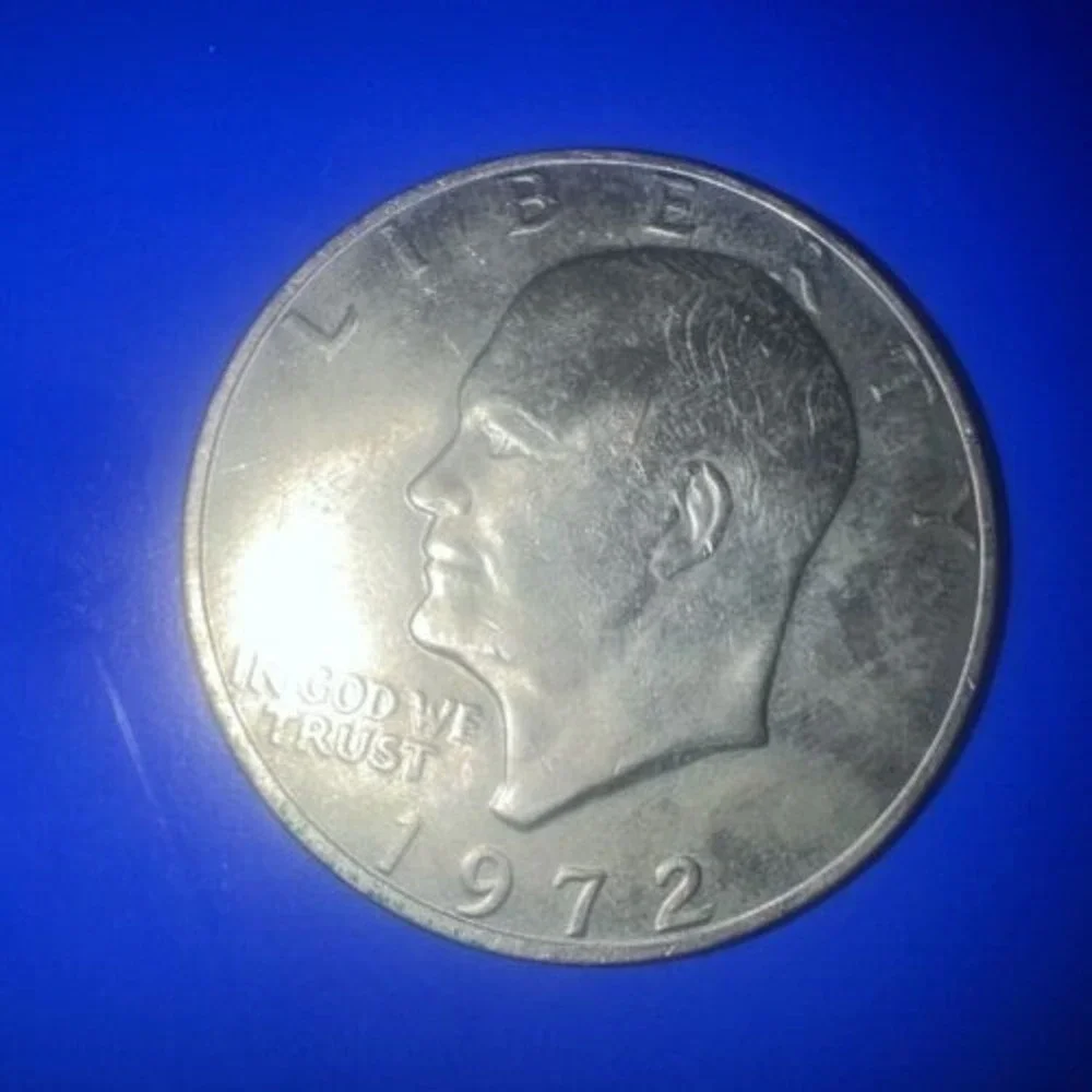 RARE!‎ 1972 USA One Dollar Liberty Eisenhower Coin Flying Eagle